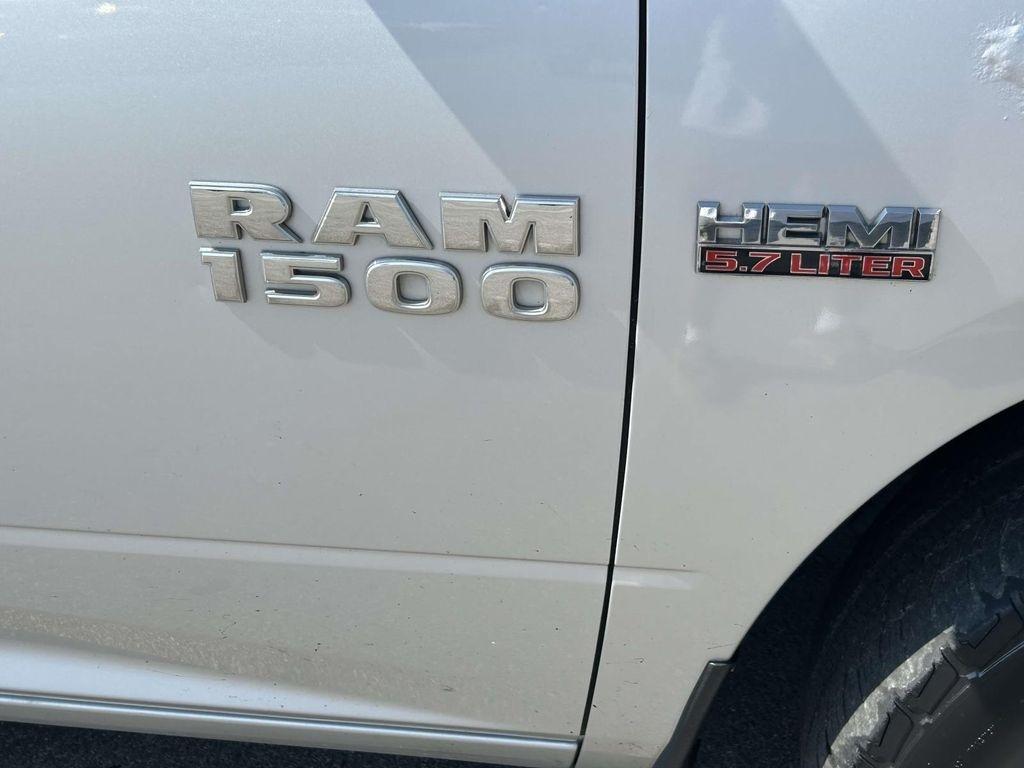 RAM 1500 2WD Quad Cab 140.5" Big Horn 2015
