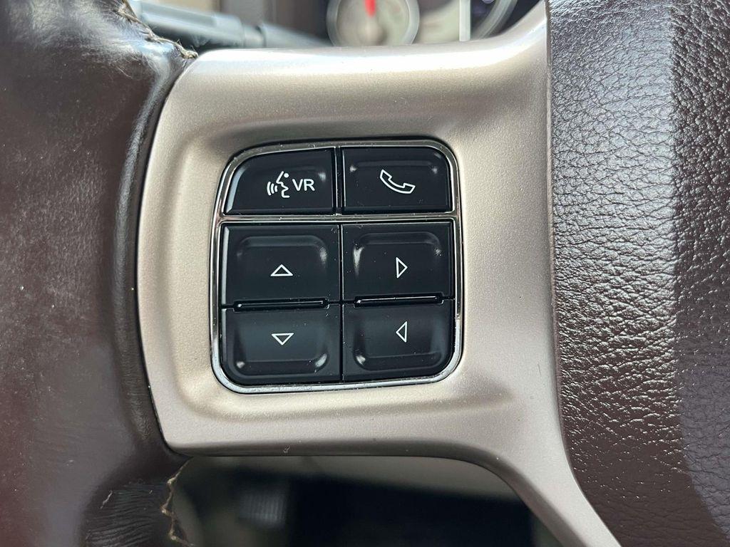 RAM 1500 4WD Crew Cab 140.5" Laramie Longhorn Edition 2013