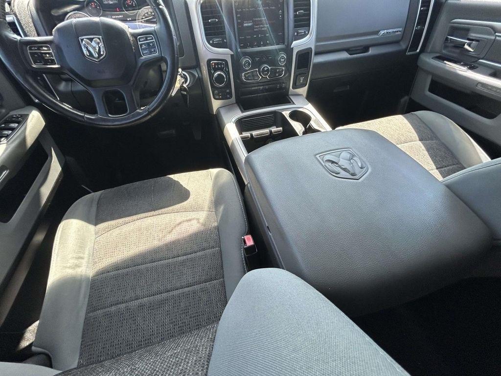 RAM 1500 Classic Big Horn 4x4 Quad Cab 6'4" Box 2019