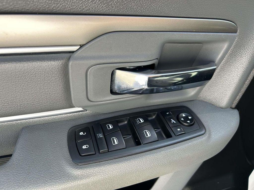 RAM 1500 Classic Big Horn 4x4 Quad Cab 6'4" Box 2019