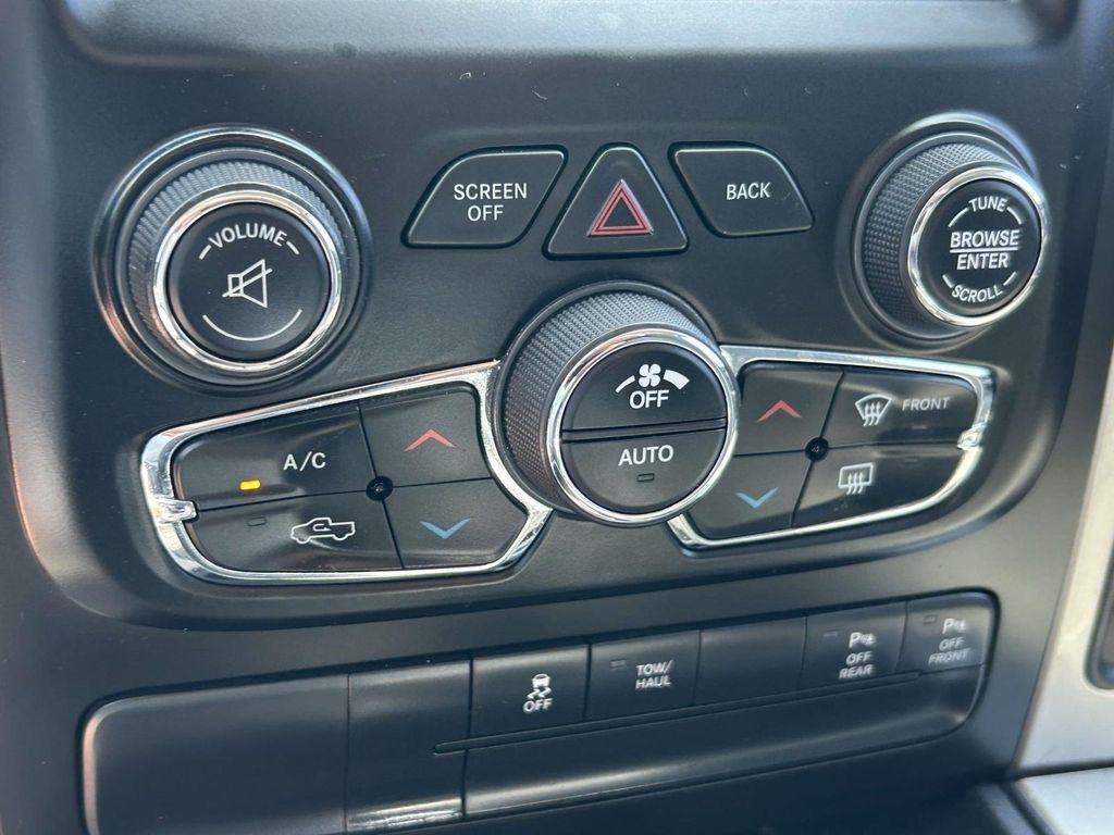 RAM 1500 Classic Big Horn 4x4 Quad Cab 6'4" Box 2019