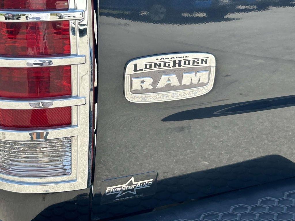 RAM 1500 2WD Crew Cab 140.5" Laramie Longhorn Edition 2011