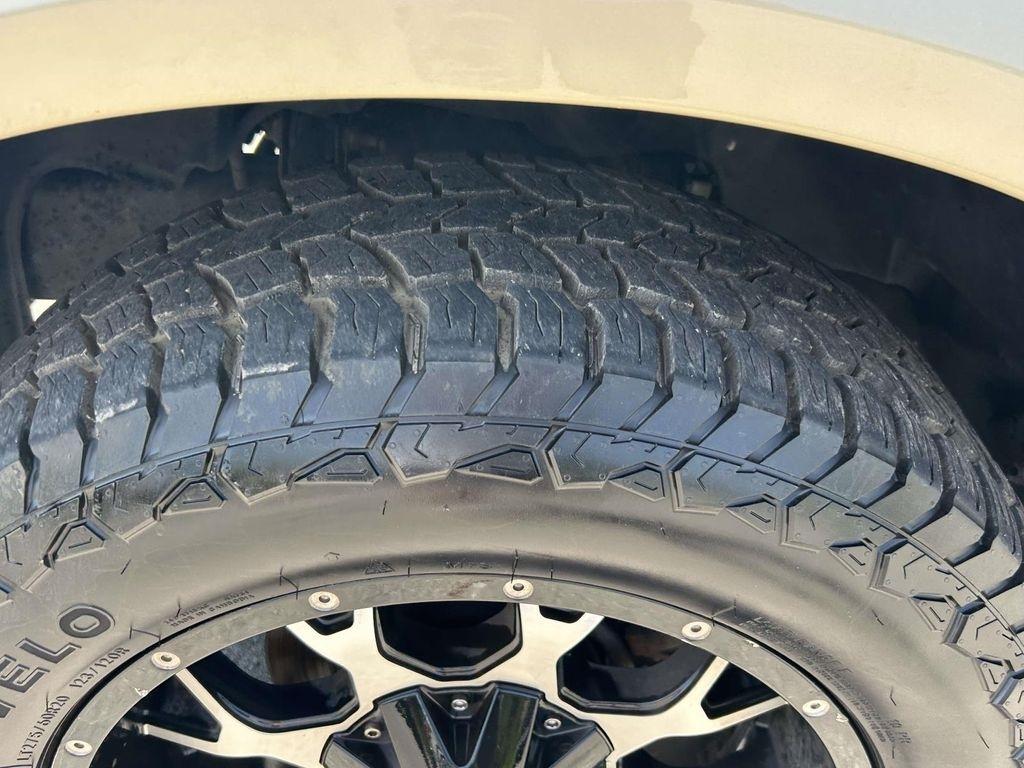 RAM 1500 2WD Crew Cab 140.5" Laramie Longhorn Edition 2011