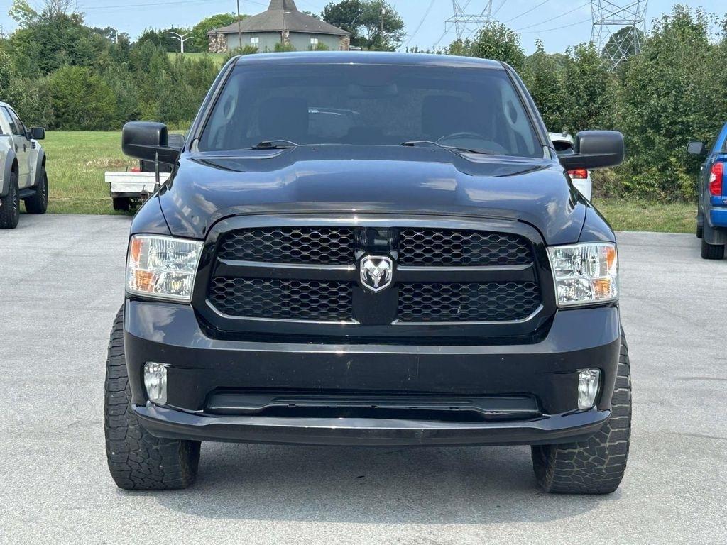 RAM 1500 4WD Crew Cab 140.5" Express 2014