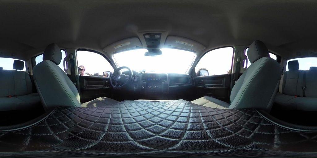 RAM 1500 4WD Crew Cab 140.5" Express 2014