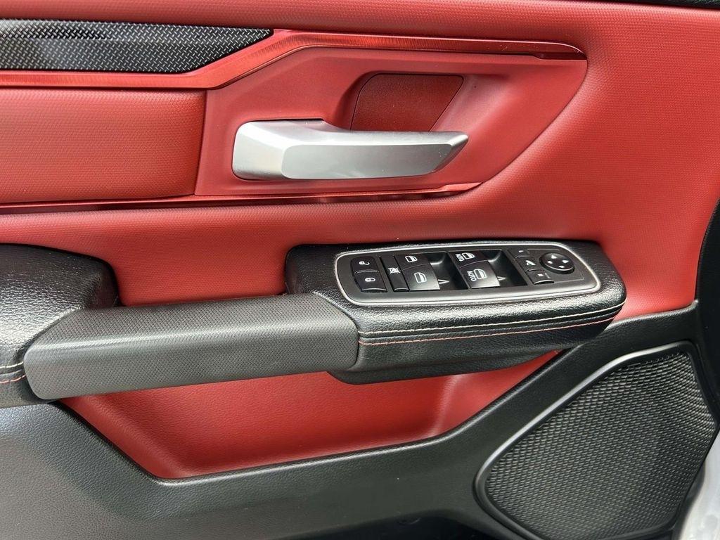 RAM 1500 Rebel 4x4 Crew Cab 5'7" Box 2019