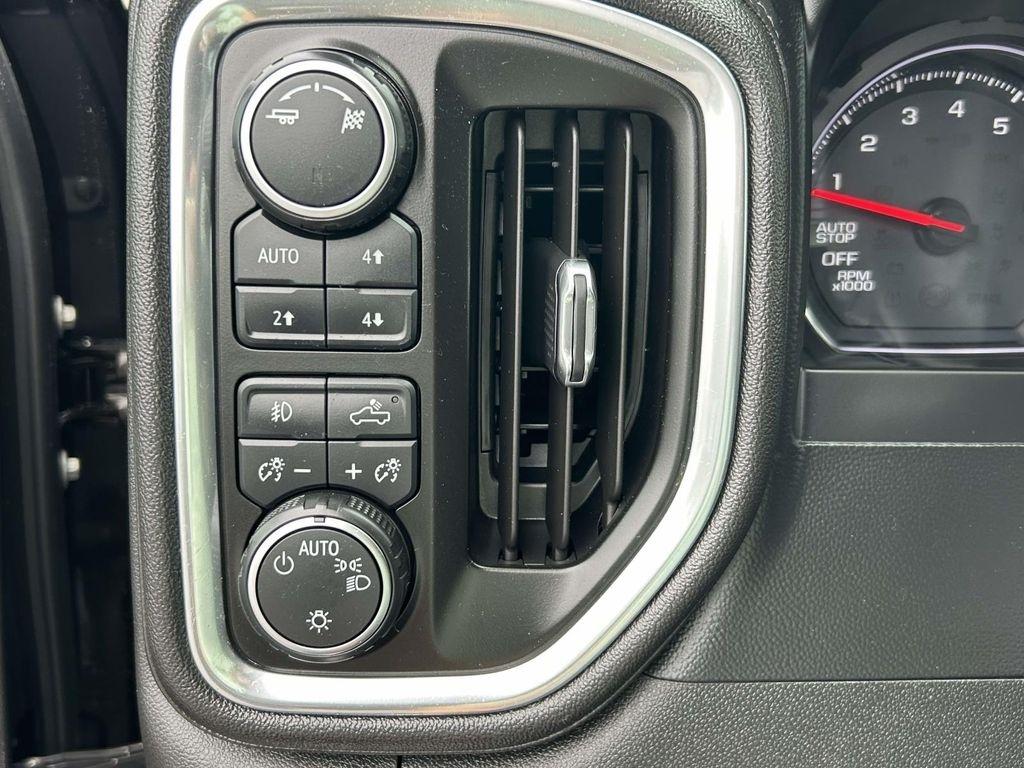 Chevrolet Silverado 1500 4WD Crew Cab 147" LT Trail Boss 2019