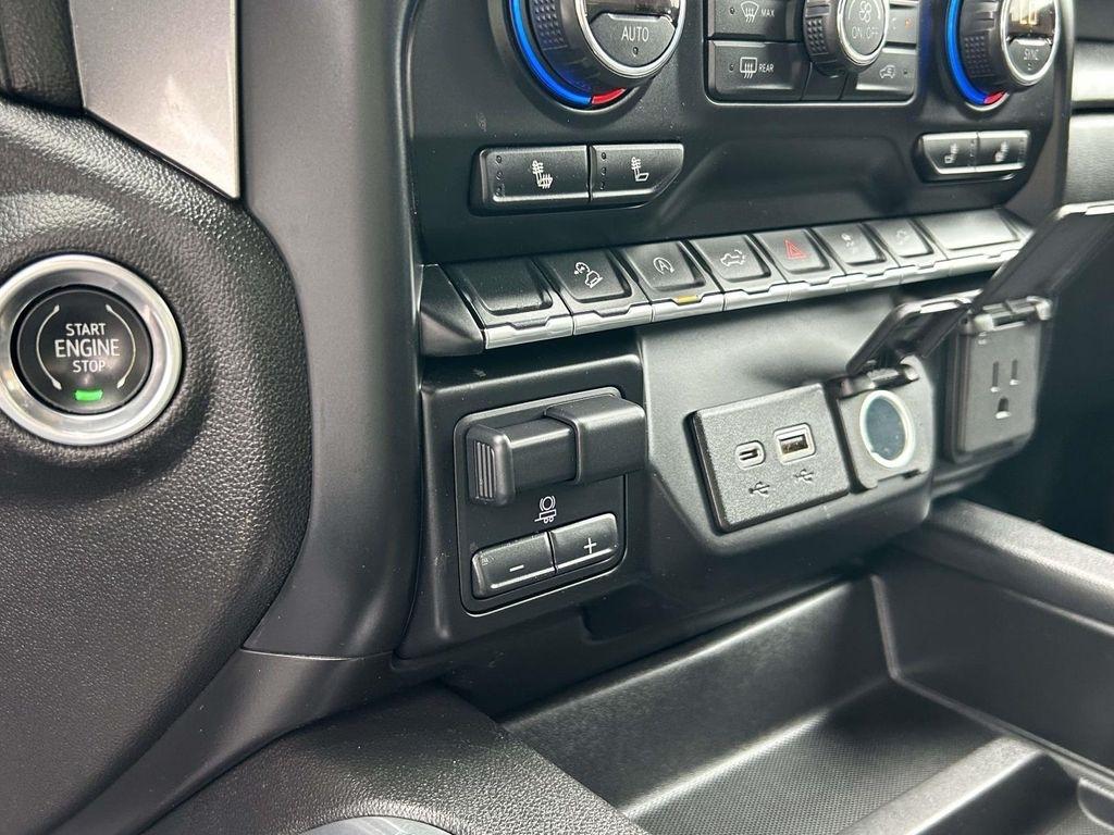 Chevrolet Silverado 1500 4WD Crew Cab 147" LT Trail Boss 2019