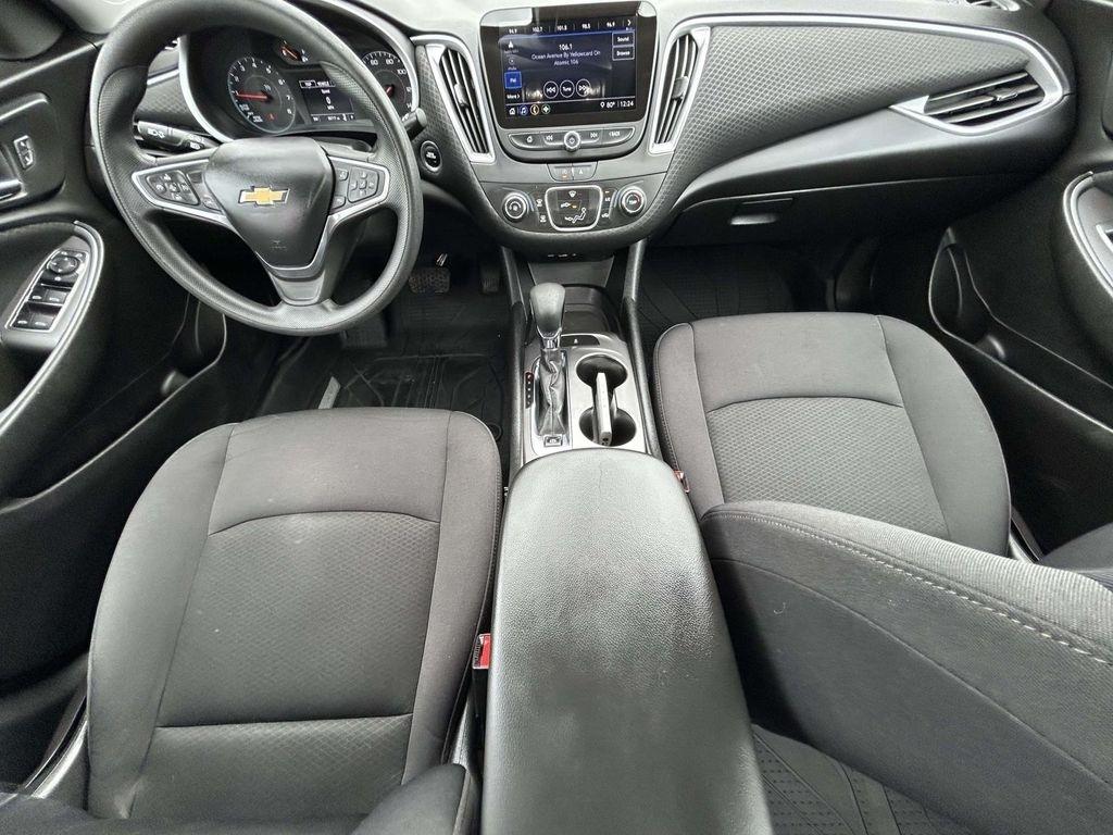 Chevrolet Malibu 4dr Sdn LS w/1FL 2023