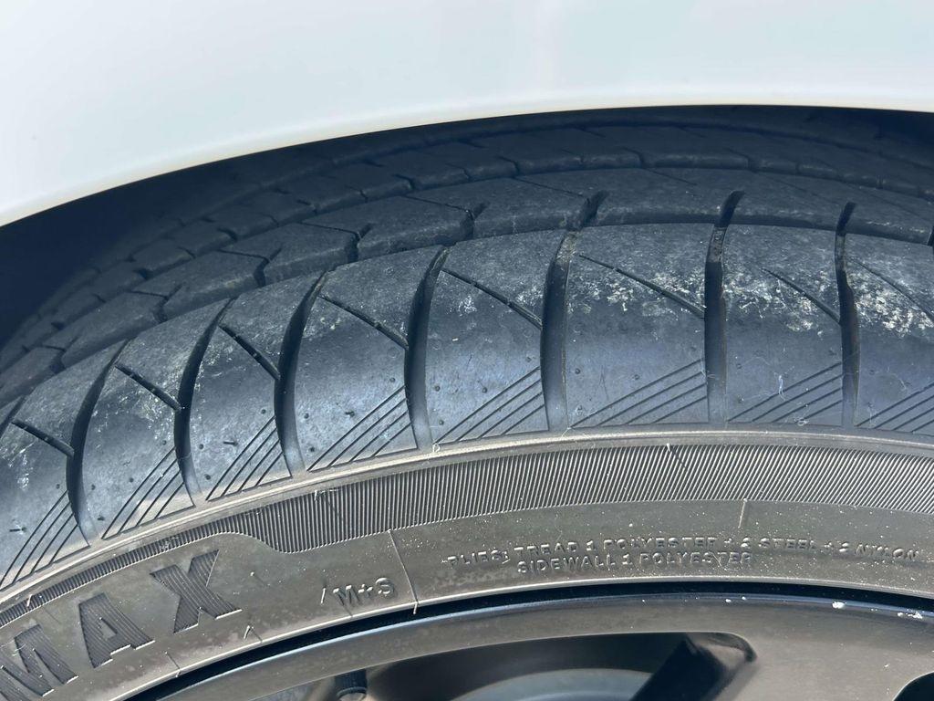 Chevrolet Malibu 4dr Sdn RS w/1SP 2019