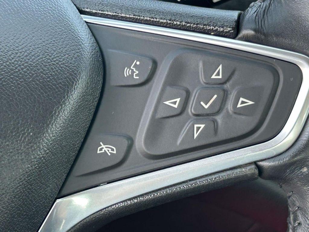 Chevrolet Malibu 4dr Sdn RS w/1SP 2019