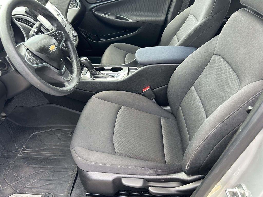 Chevrolet Malibu 4dr Sdn LS w/1LS 2019