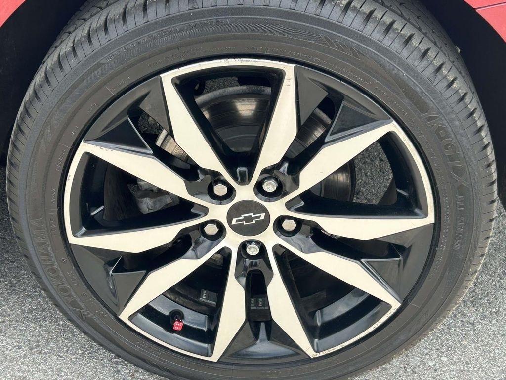 Chevrolet Malibu 4dr Sdn RS 2020