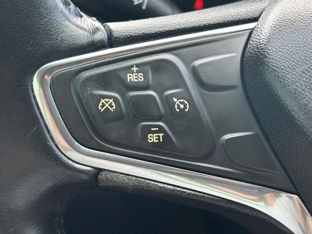 Chevrolet Malibu 4dr Sdn RS 2020