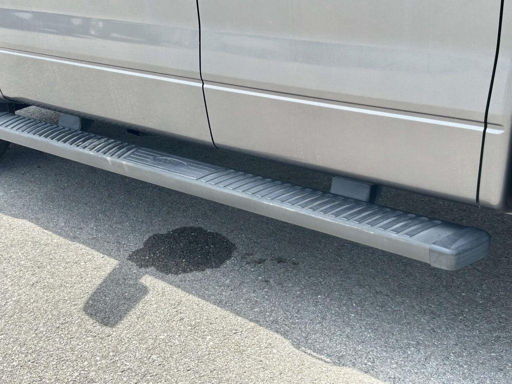 Ford F-150 4WD SuperCrew 145" Platinum 2013