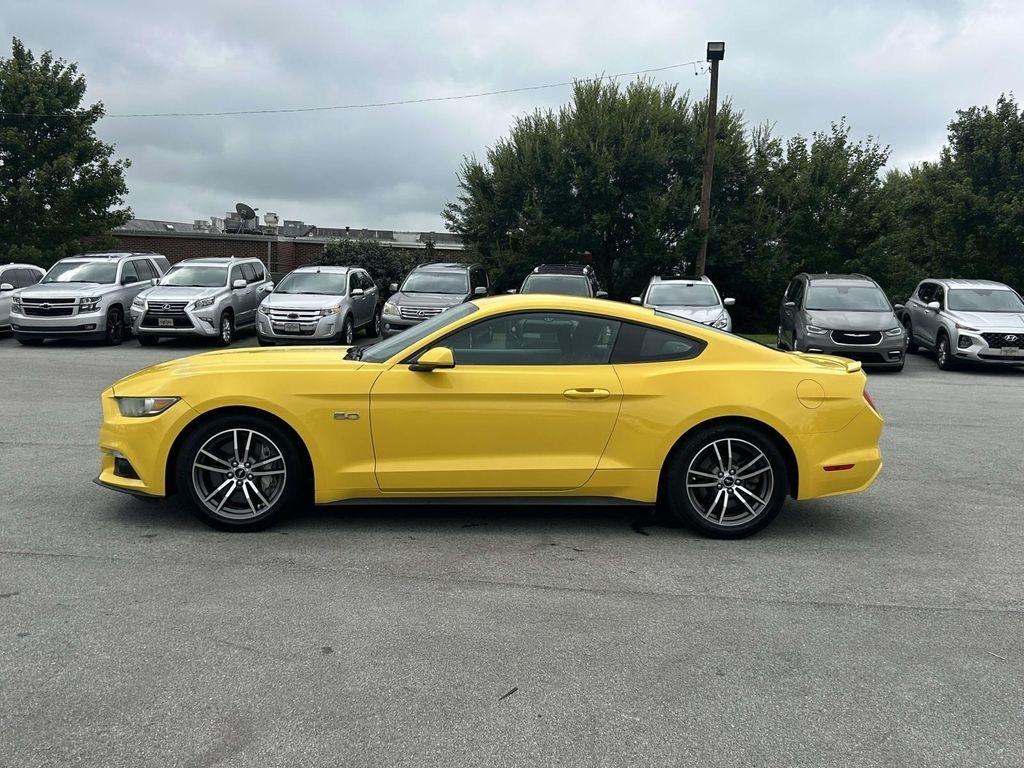 Ford Mustang 2dr Fastback GT 2015