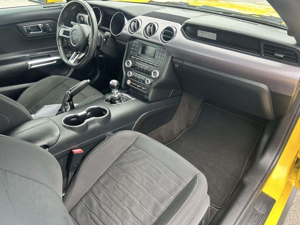 Ford Mustang 2dr Fastback GT 2015