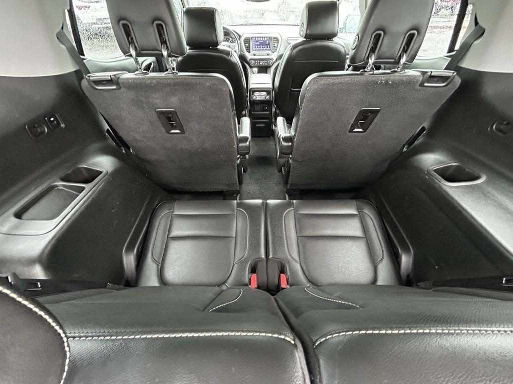 GMC Acadia FWD 4dr SLT w/SLT-1 2018