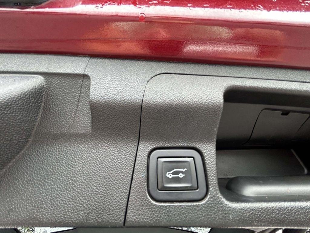 GMC Acadia FWD 4dr SLT w/SLT-1 2018