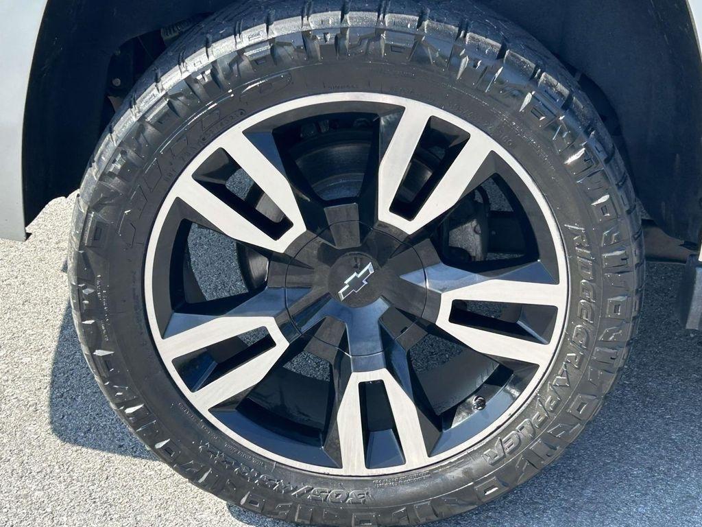 Chevrolet Tahoe 4WD 4dr Premier 2019