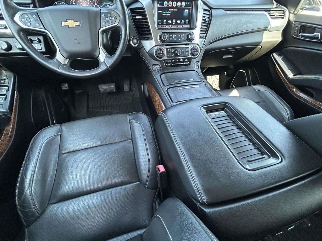 Chevrolet Tahoe 4WD 4dr Premier 2019