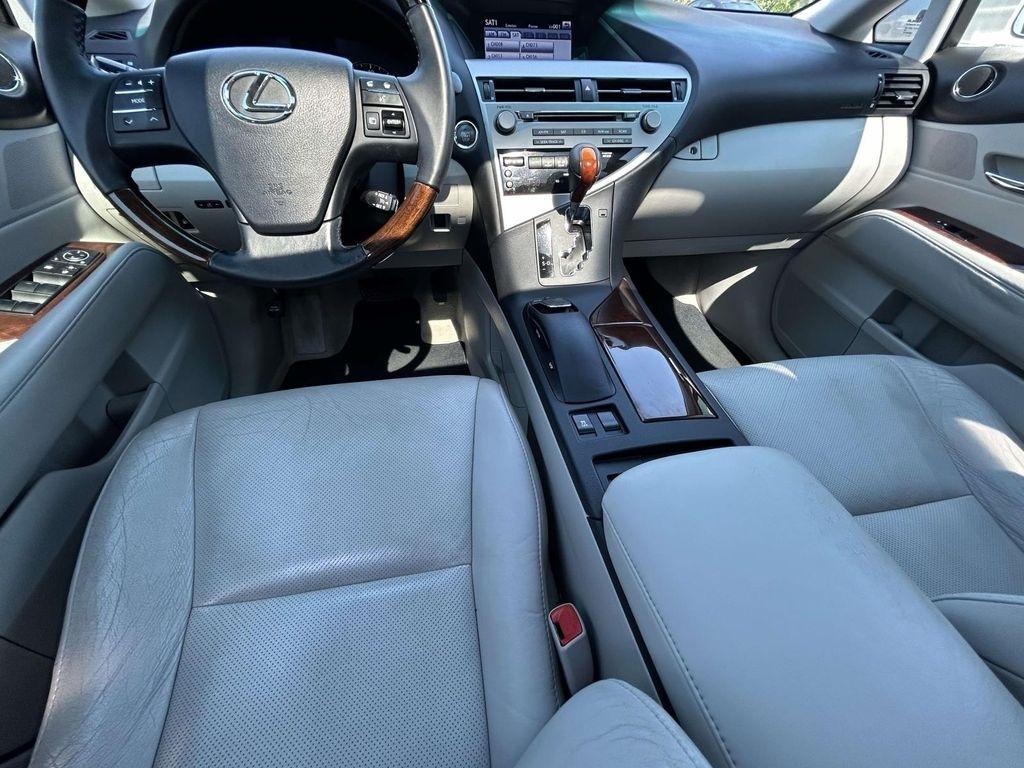 Lexus RX 350 FWD 4dr 2011