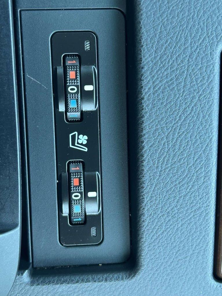 Lexus RX 350 FWD 4dr 2011