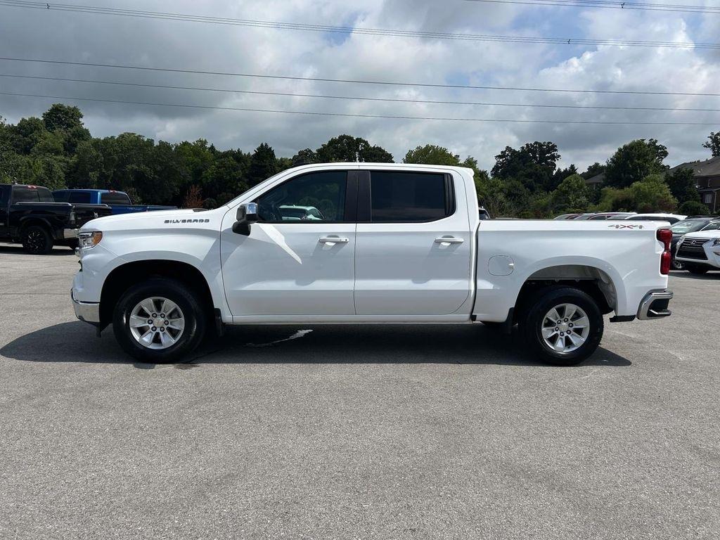 Chevrolet Silverado 1500 4WD Crew Cab 147" LT w/1LT 2025