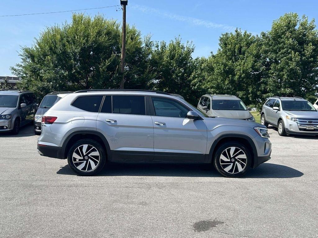 Volkswagen Atlas 2.0T SE w/Technology 4MOTION 2024