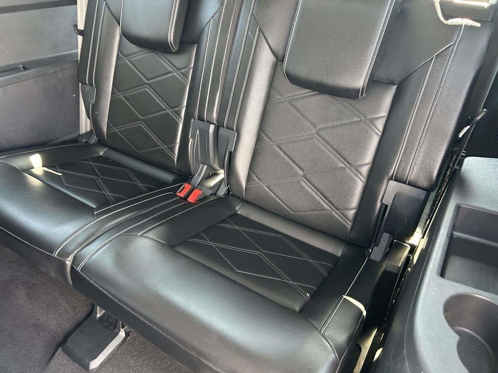 Volkswagen Atlas 2.0T SE w/Technology 4MOTION 2024