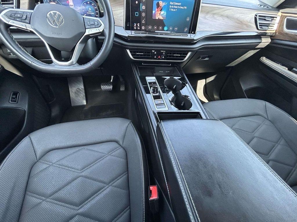 Volkswagen Atlas 2.0T SE w/Technology 4MOTION 2024