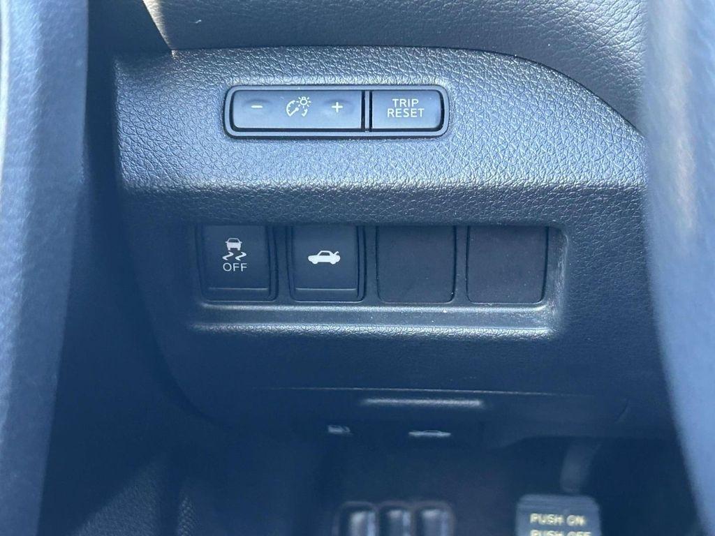 Nissan Altima 4dr Sdn I4 2.5 S 2014