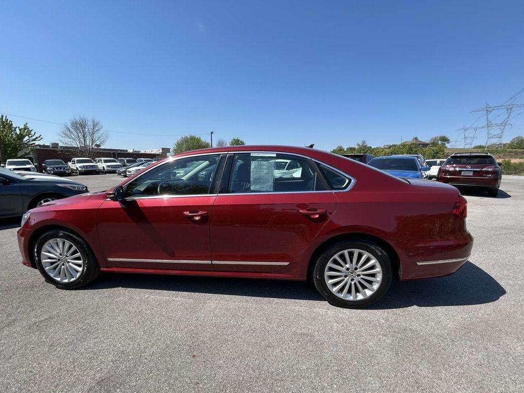Volkswagen Passat 1.8T SE Auto 2017