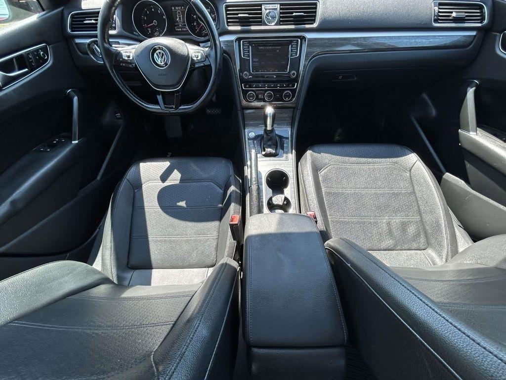 Volkswagen Passat 1.8T SE Auto 2017