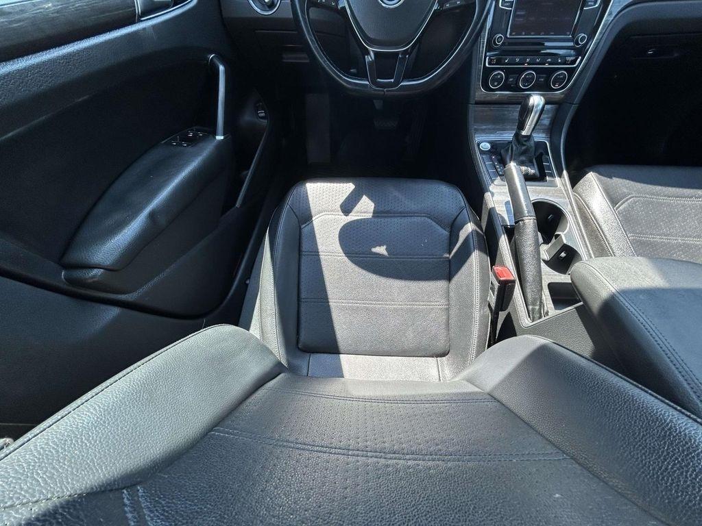 Volkswagen Passat 1.8T SE Auto 2017