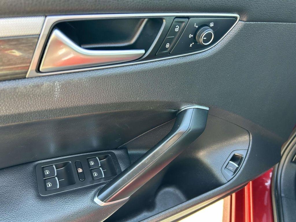Volkswagen Passat 1.8T SE Auto 2017