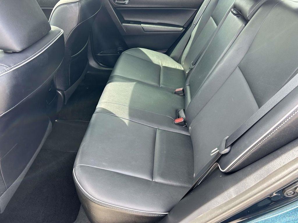 Toyota Corolla 50th Anniversary Special Edition CVT (Natl) 2017