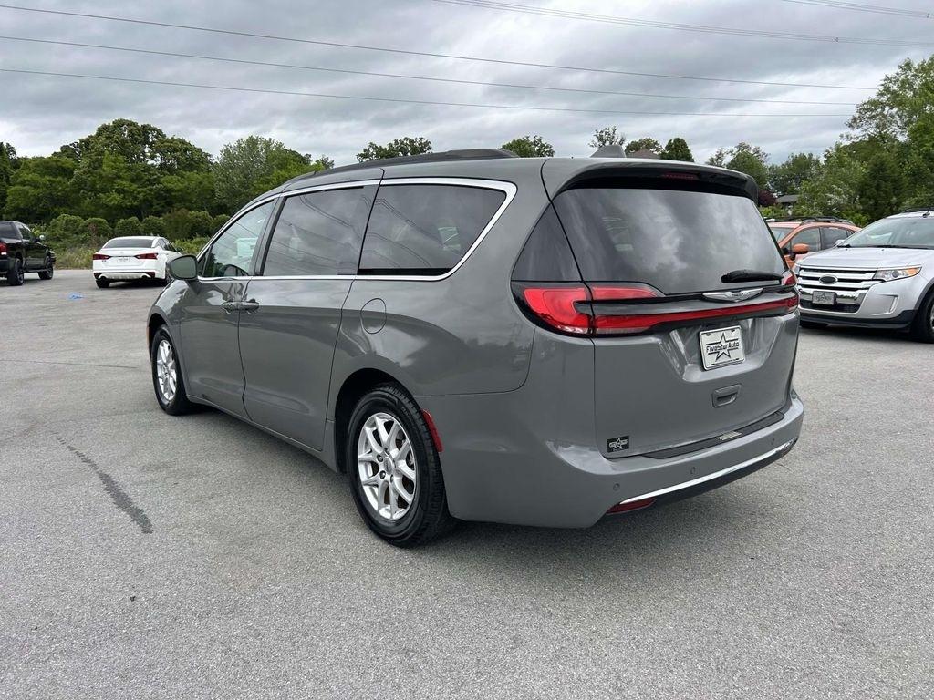 Chrysler Pacifica Touring L FWD 2022
