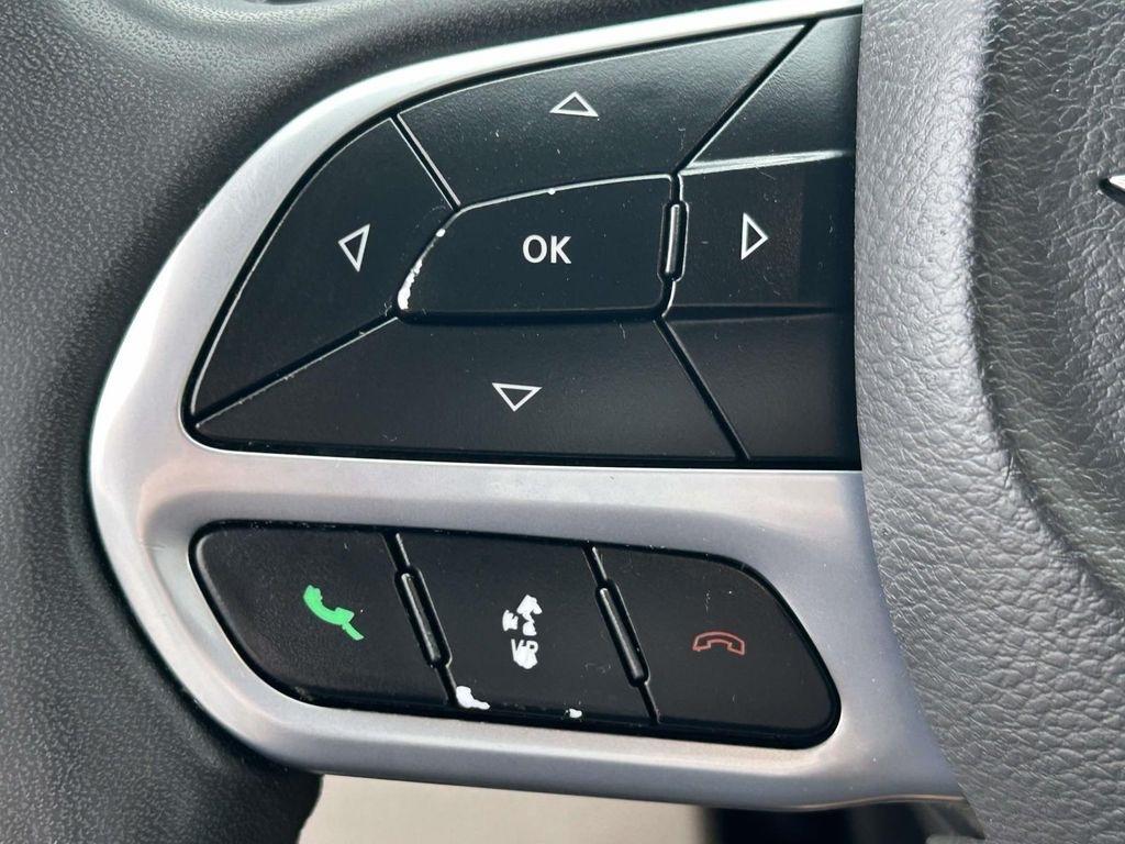 Chrysler Pacifica Touring L FWD 2022
