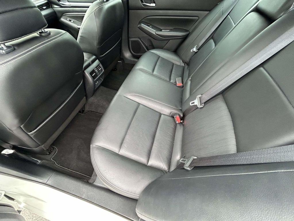 Nissan Altima 2.5 Platinum Sedan 2019
