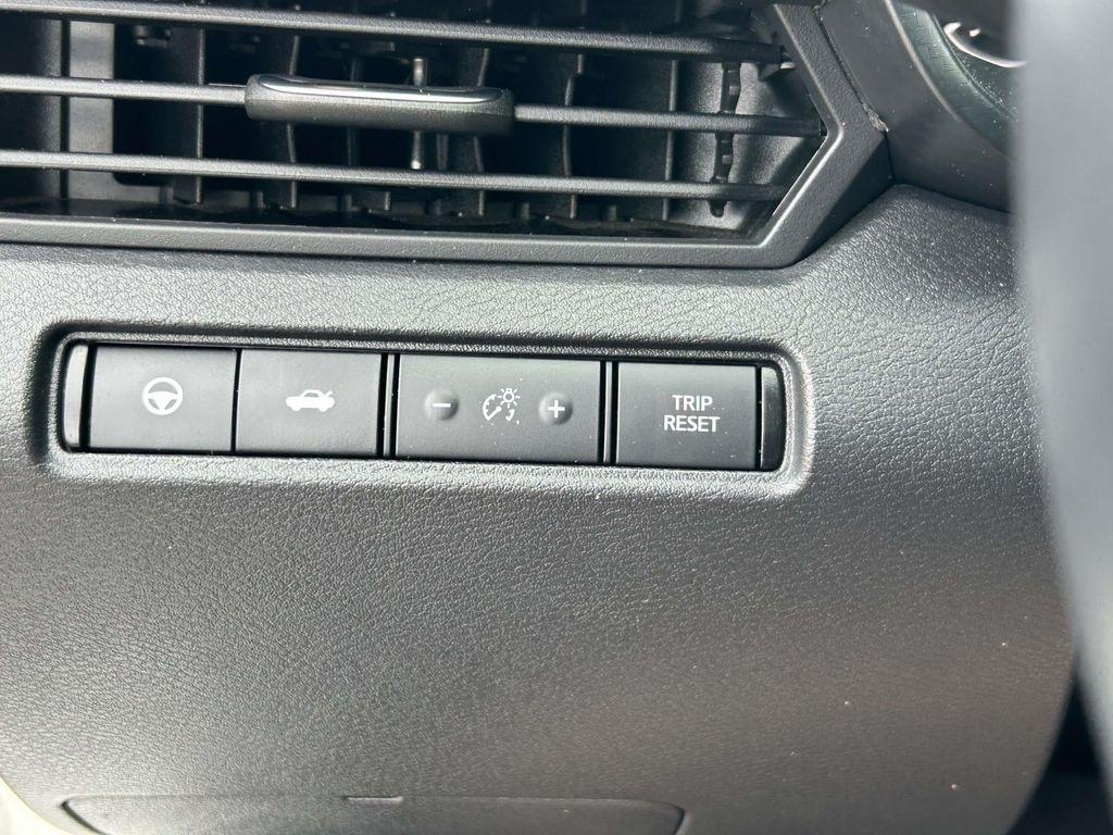 Nissan Altima 2.5 Platinum Sedan 2019