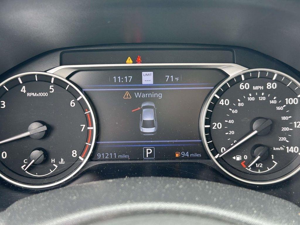 Nissan Altima 2.5 Platinum Sedan 2019