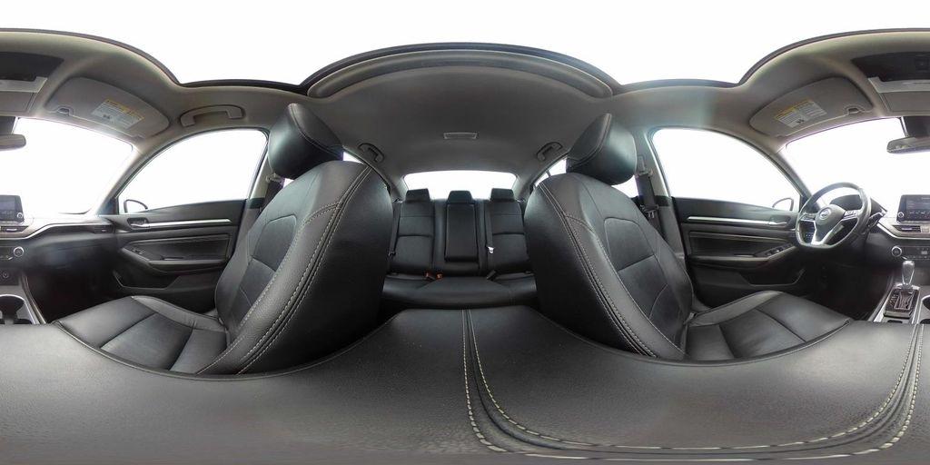 Nissan Altima 2.5 Platinum Sedan 2019