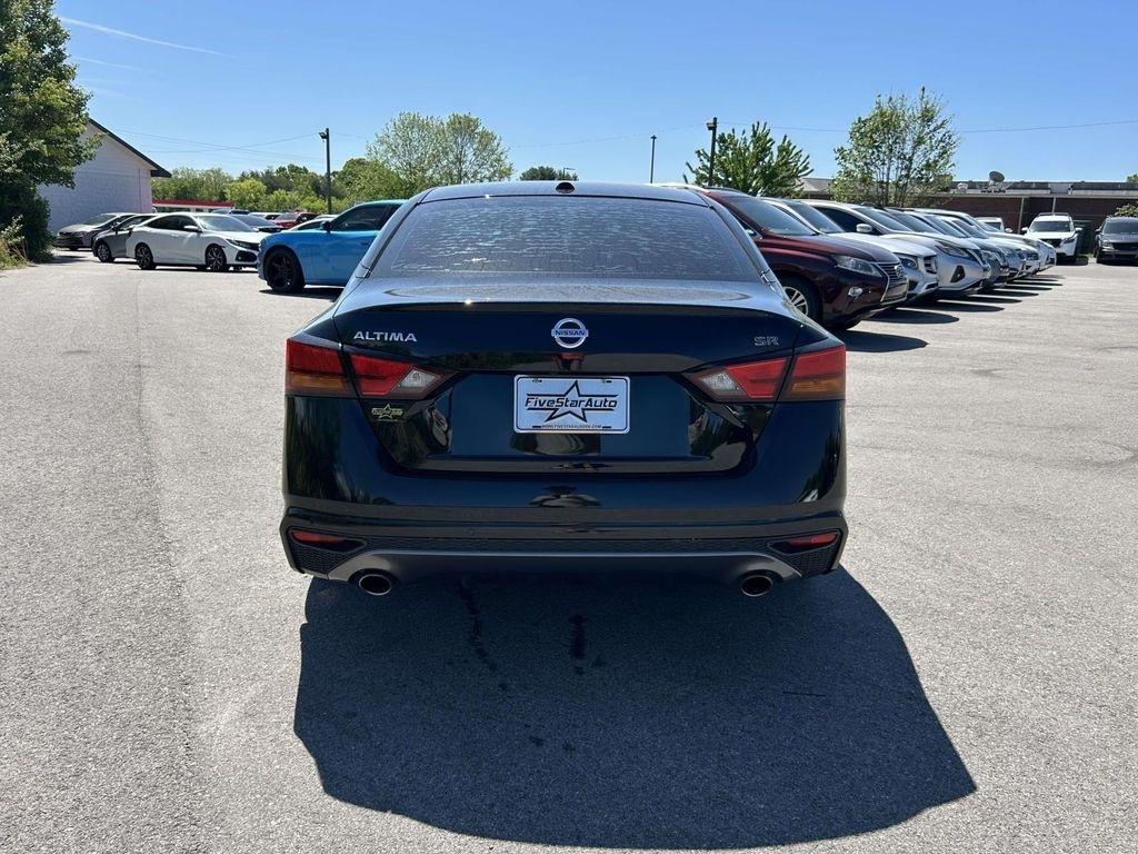Nissan Altima 2.5 SR Sedan 2020