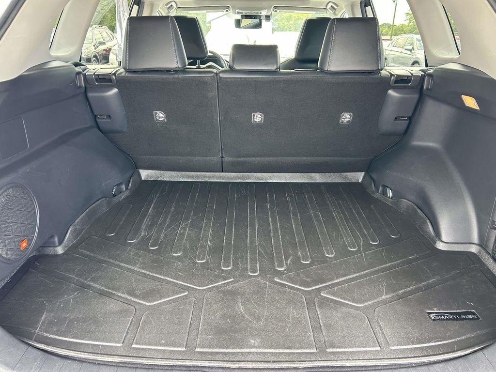 Toyota RAV4 Hybrid Limited AWD (Natl) 2019