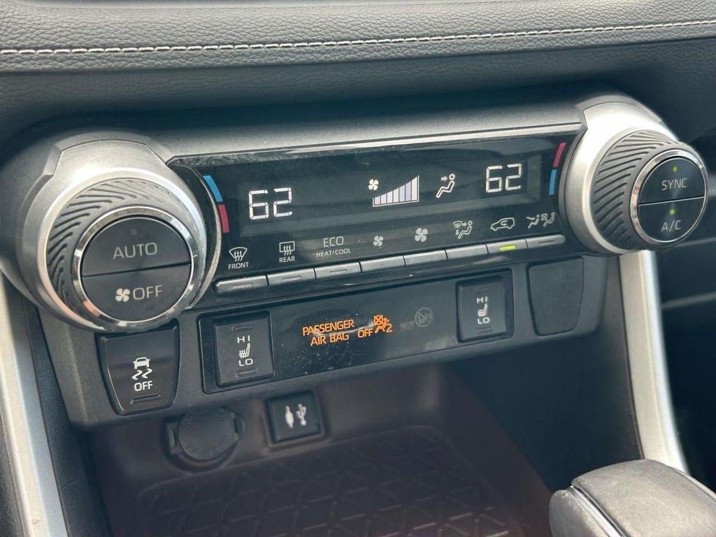 Toyota RAV4 Hybrid Limited AWD (Natl) 2019