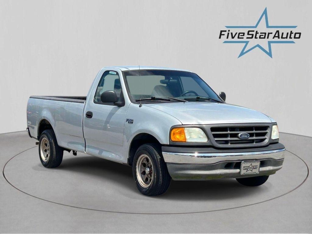 2004 Ford F-150 Heritage Reg Cab 120" XL