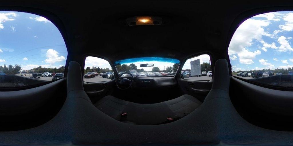 Ford F-150 Heritage Reg Cab 120" XLT 2004