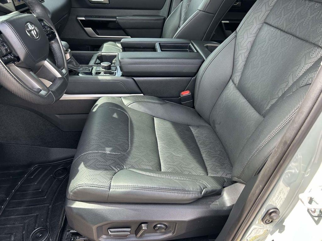 Toyota Tundra 4WD Limited Hybrid CrewMax 5.5' Bed (Natl) 2024