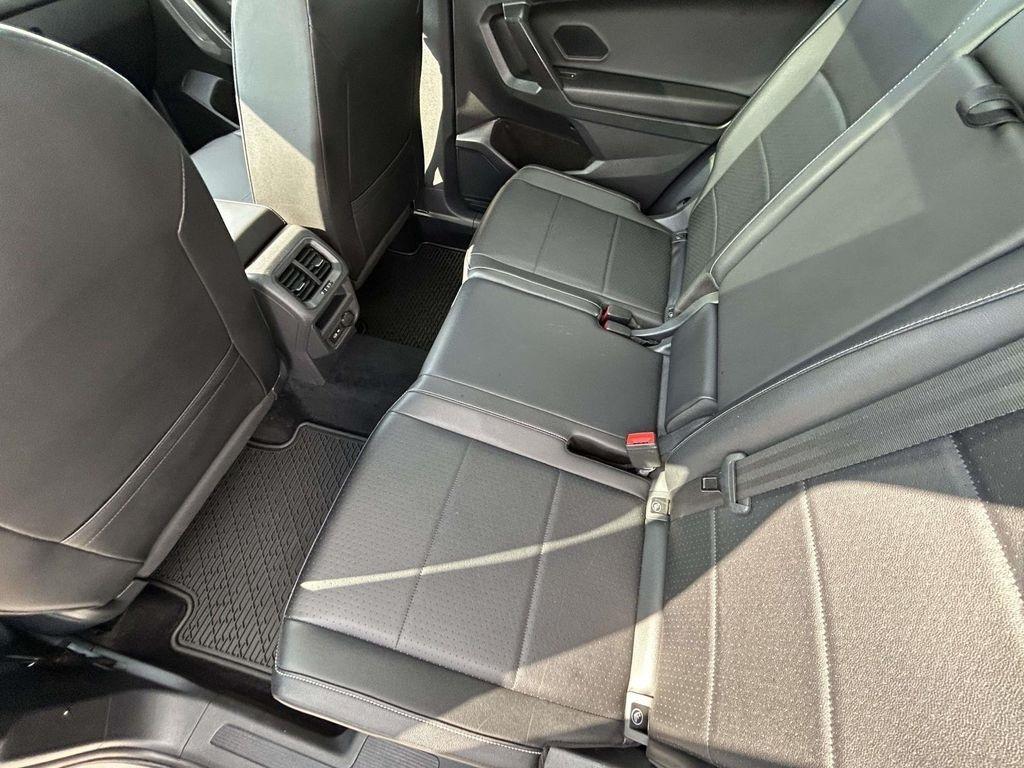 Volkswagen Tiguan 2.0T SE R-Line Black FWD 2021